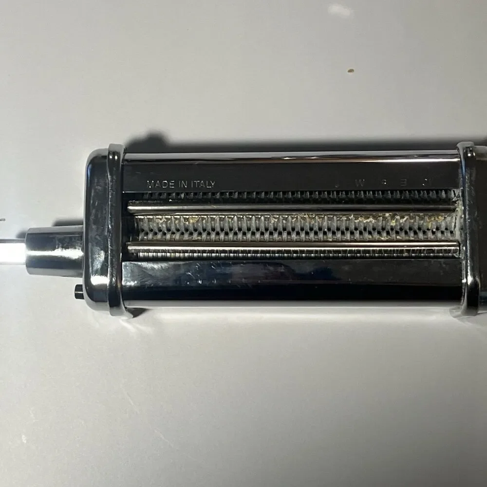 Genuine KitchenAid Spaghetti Pasta Cutter ATTACHMENT ONLY for Stand Mixer